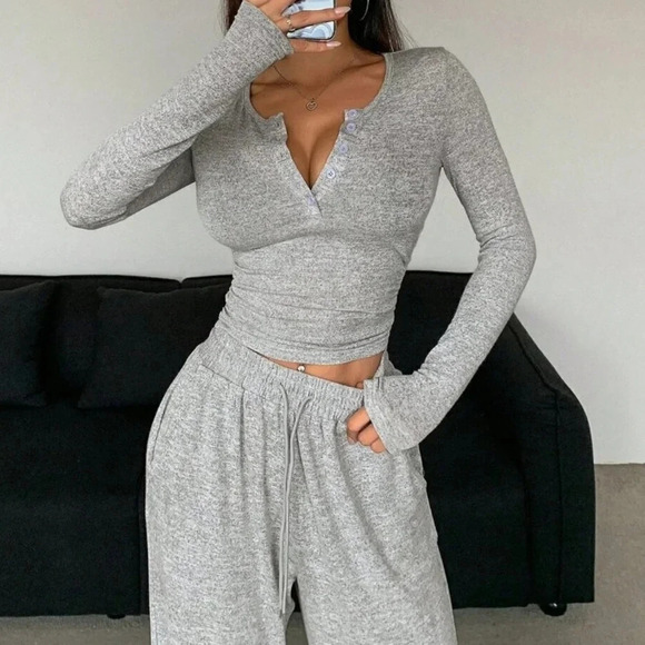 Light Grey Casual Women's Solid Color Button Long Sleeve T-Shirt And Pants Set - Picture 6 of 7